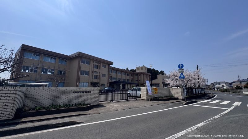 上中妻小学校