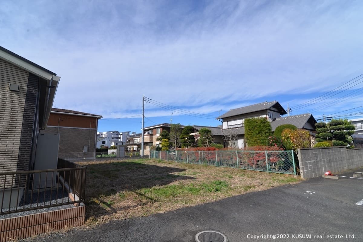 敷地(西側より)